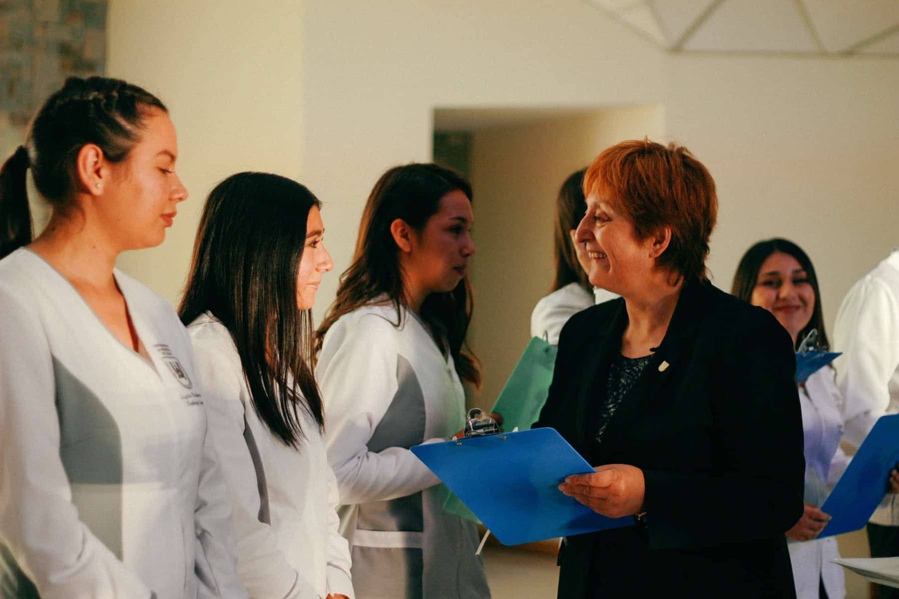 ¿Dónde estudiar Técnico en Trabajo Social en Chile?